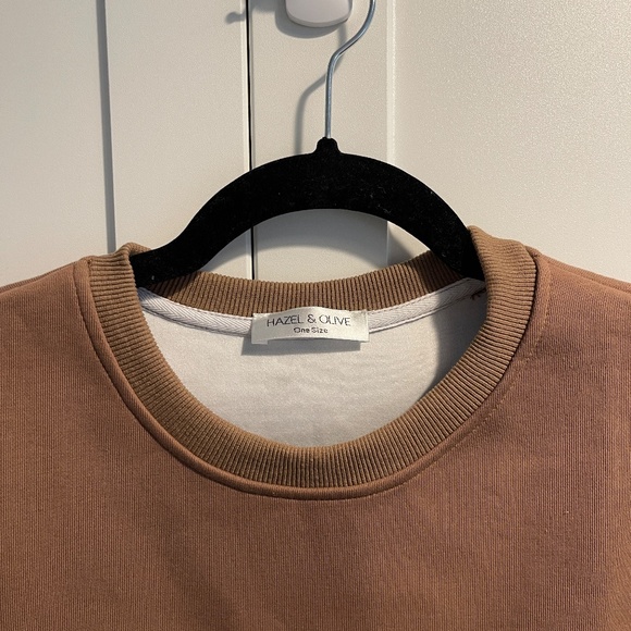 Oversized Smiley Sweatshirt - Picture 3 of 4